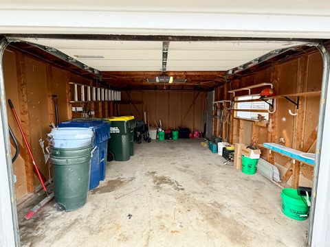 Tiny photo for 2656 W 98th Place, Evergreen Park, IL 60805 (MLS # 12518676)