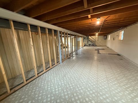 Tiny photo for 2656 W 98th Place, Evergreen Park, IL 60805 (MLS # 12518676)