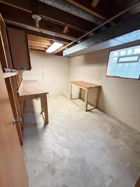 Tiny photo for 2656 W 98th Place, Evergreen Park, IL 60805 (MLS # 12518676)