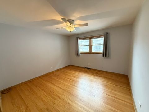 Tiny photo for 2656 W 98th Place, Evergreen Park, IL 60805 (MLS # 12518676)