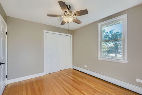 Tiny photo for 9258 S Sacramento Avenue, Evergreen Park, IL 60805 (MLS # 12493737)