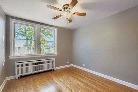 Tiny photo for 9258 S Sacramento Avenue, Evergreen Park, IL 60805 (MLS # 12493737)