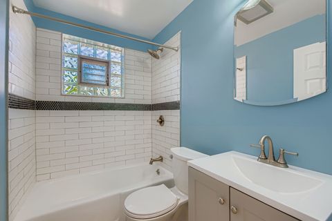 Tiny photo for 9258 S Sacramento Avenue, Evergreen Park, IL 60805 (MLS # 12493737)