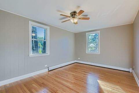 Tiny photo for 9258 S Sacramento Avenue, Evergreen Park, IL 60805 (MLS # 12493737)