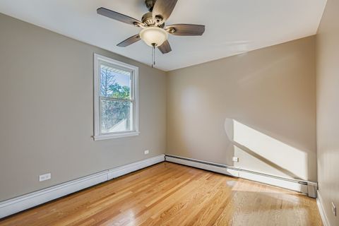 Tiny photo for 9258 S Sacramento Avenue, Evergreen Park, IL 60805 (MLS # 12493737)