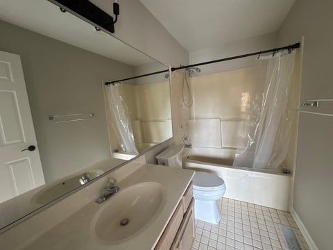 Tiny photo for 4806 Turnberry Drive, Hoffman Estates, IL 60010 (MLS # 12757694)