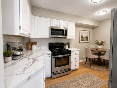 Tiny photo for 4806 Turnberry Drive, Hoffman Estates, IL 60010 (MLS # 12757694)