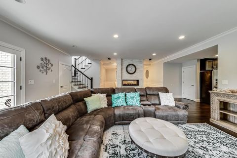 Tiny photo for 2824 Central Road, Glenview, IL 60025 (MLS # 12603297)