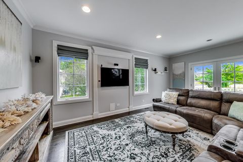 Tiny photo for 2824 Central Road, Glenview, IL 60025 (MLS # 12603297)