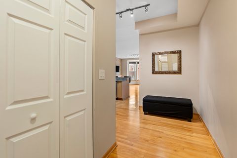 Tiny photo for 6649 S Maryland Avenue #2W, Chicago, IL 60637 (MLS # 12577872)