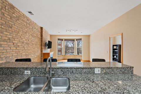 Tiny photo for 6649 S Maryland Avenue #2W, Chicago, IL 60637 (MLS # 12577872)