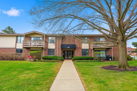 Photo of 471 Raintree Court #2B, Glen Ellyn, IL 60137 (MLS # 12606954)