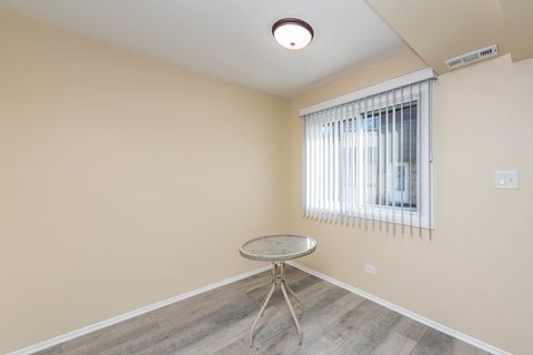 Tiny photo for 2634 Woodview Court, Waukegan, IL 60087 (MLS # 12523673)