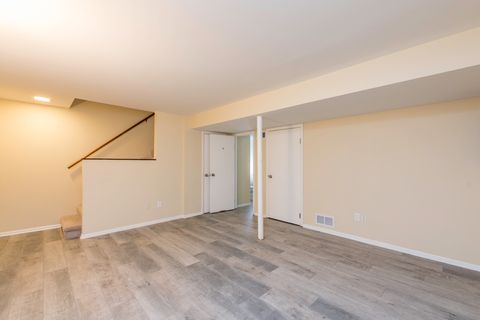 Tiny photo for 2634 Woodview Court, Waukegan, IL 60087 (MLS # 12523673)