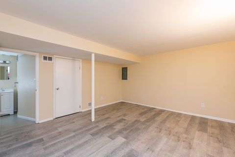 Tiny photo for 2634 Woodview Court, Waukegan, IL 60087 (MLS # 12523673)