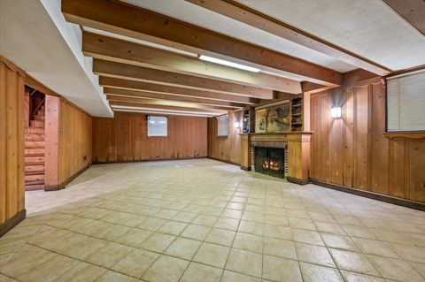 Tiny photo for 54 Kenilworth Avenue, Kenilworth, IL 60043 (MLS # 12488867)