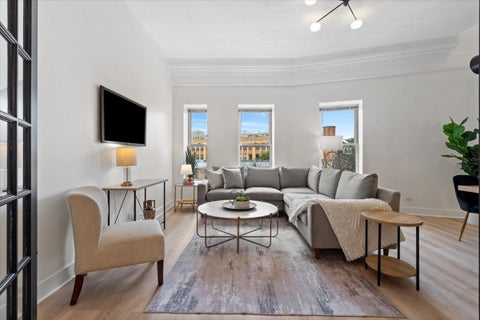 Tiny photo for 3323 N Paulina Street #3E, Chicago, IL 60657 (MLS # 12759303)