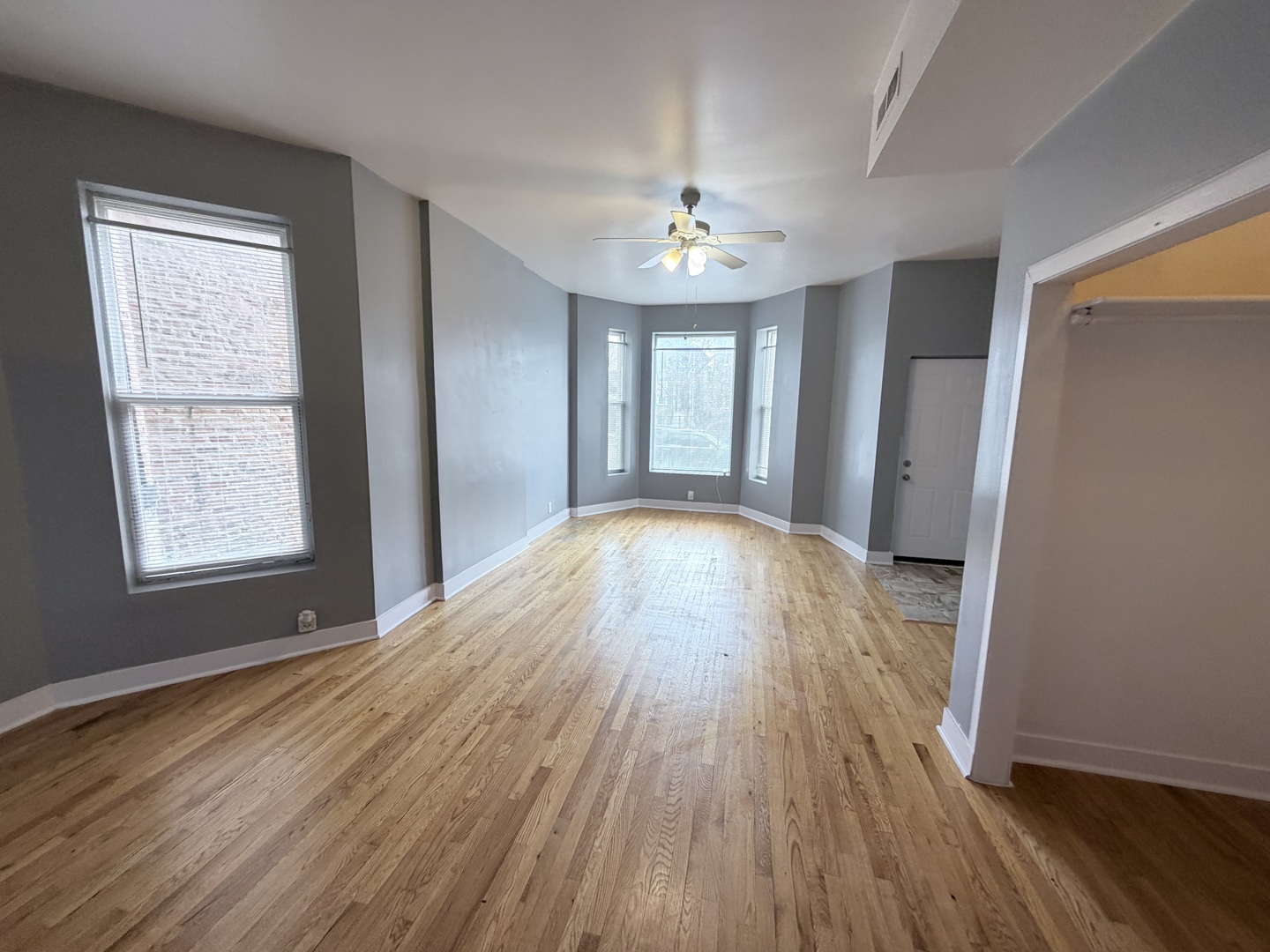 3140 W Fulton Street 1