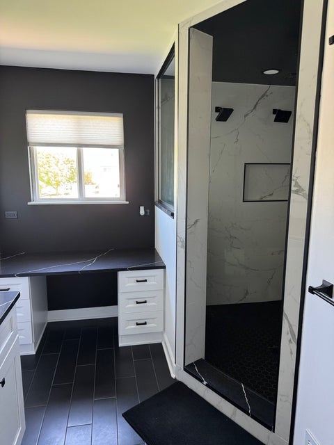 Tiny photo for 801 Parkside Lane, Yorkville, IL 60560 (MLS # 12598255)