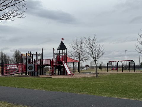 Tiny photo for 801 Parkside Lane, Yorkville, IL 60560 (MLS # 12598255)