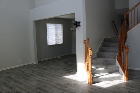 Tiny photo for 801 Parkside Lane, Yorkville, IL 60560 (MLS # 12598255)