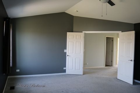 Tiny photo for 801 Parkside Lane, Yorkville, IL 60560 (MLS # 12598255)