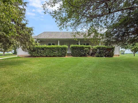 Photo of 3364 County Road 1500 E, Rantoul, IL 61866 (MLS # 12717864)