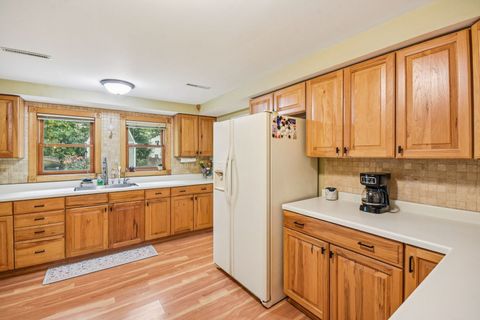 Tiny photo for 27630 N Hickory Street, Island Lake, IL 60042 (MLS # 12492811)