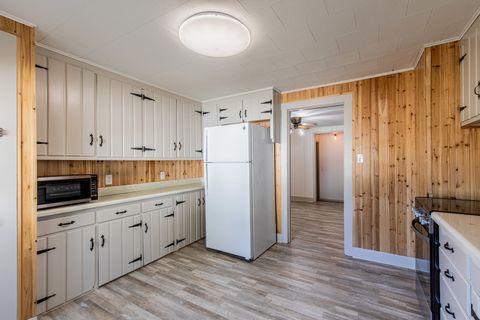 Tiny photo for 9 S Randolph Street, Princeton, IL 61356 (MLS # 12488667)