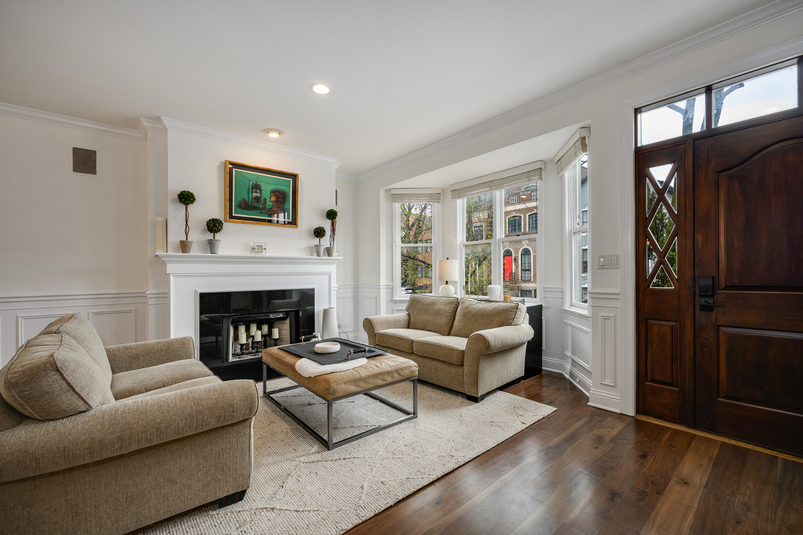 1303 W Schubert Avenue