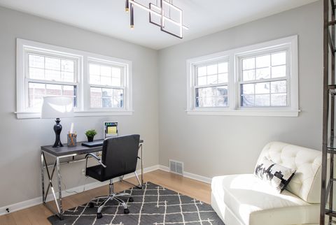 Tiny photo for 210 N Russel Street, Mount Prospect, IL 60056 (MLS # 12557288)