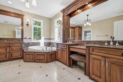 Tiny photo for 13935 Bunratty Drive, Orland Park, IL 60467 (MLS # 12757761)