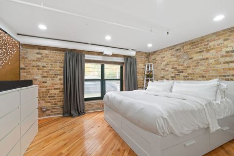 Tiny photo for 601 Linden Place #116, Evanston, IL 60202 (MLS # 12508403)