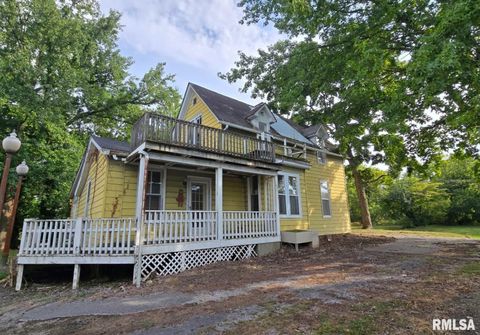 Tiny photo for 215 W VIENNA Street, Anna, IL 62906 (MLS # EB460576)