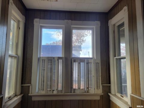 Tiny photo for 215 W VIENNA Street, Anna, IL 62906 (MLS # EB460576)