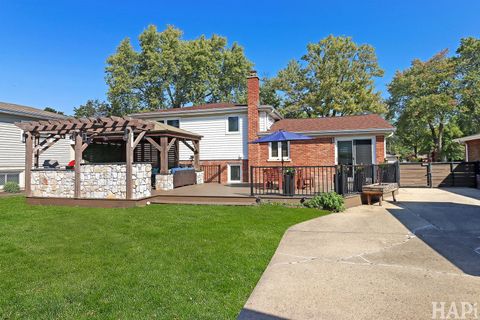 Tiny photo for 540 W Center Street, Itasca, IL 60143 (MLS # 12480199)