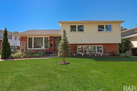 Tiny photo for 540 W Center Street, Itasca, IL 60143 (MLS # 12480199)
