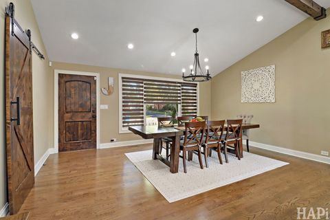 Tiny photo for 540 W Center Street, Itasca, IL 60143 (MLS # 12480199)