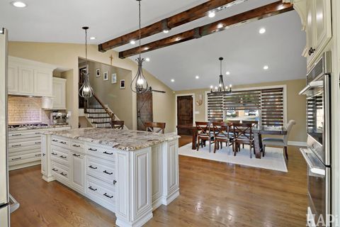 Tiny photo for 540 W Center Street, Itasca, IL 60143 (MLS # 12480199)
