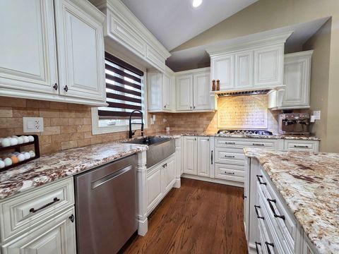 Tiny photo for 540 W Center Street, Itasca, IL 60143 (MLS # 12480199)