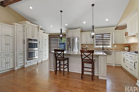 Tiny photo for 540 W Center Street, Itasca, IL 60143 (MLS # 12480199)