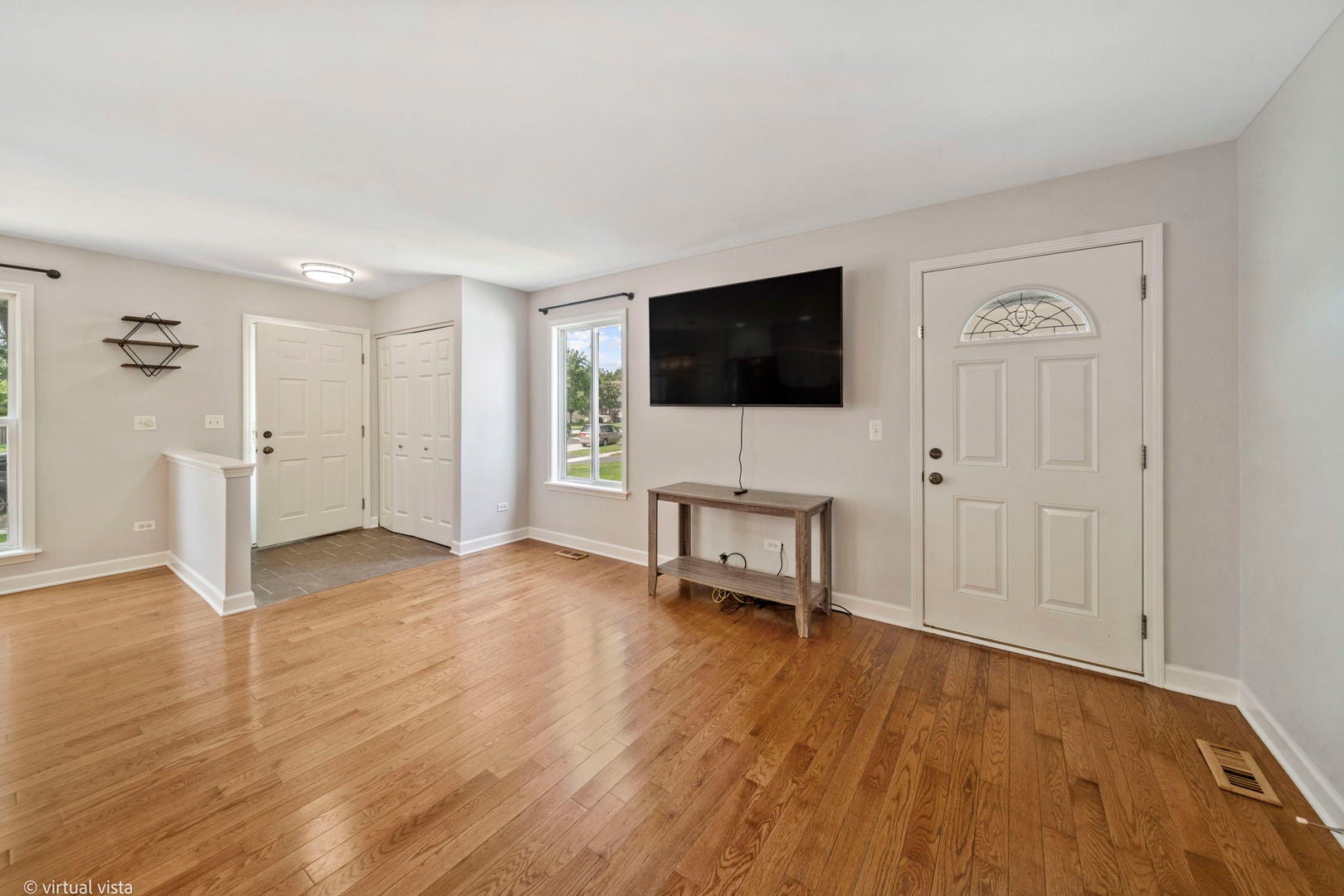 5517 Steamboat Circle - Photo 2