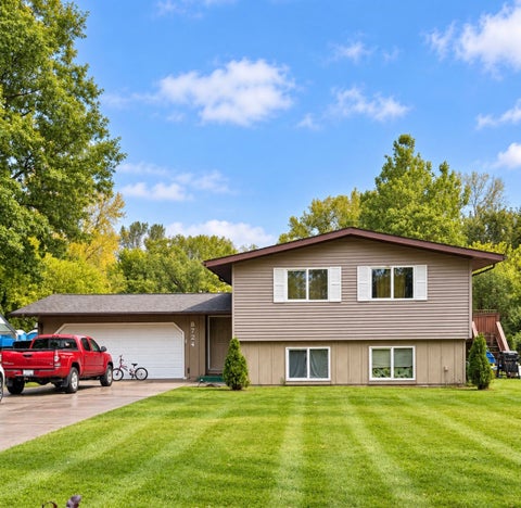 Photo of 8724 Quail Drive, Belvidere, IL 61008 (MLS # 12775072)