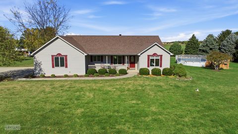 Photo of 2427 N 42nd Road, Sheridan, IL 60551 (MLS # 12503564)