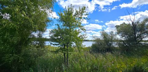 Tiny photo for 4410 Shooting Star Court, Island Lake, IL 60042 (MLS # 12479463)