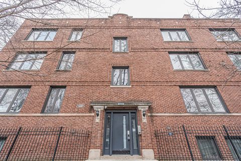Tiny photo for 3435 W Sunnyside Avenue #3W, Chicago, IL 60625 (MLS # 12605787)