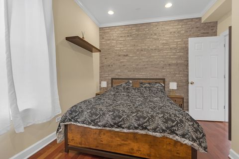 Tiny photo for 3435 W Sunnyside Avenue #3W, Chicago, IL 60625 (MLS # 12605787)