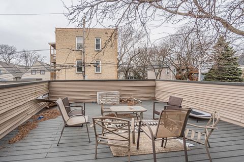 Tiny photo for 3435 W Sunnyside Avenue #3W, Chicago, IL 60625 (MLS # 12605787)