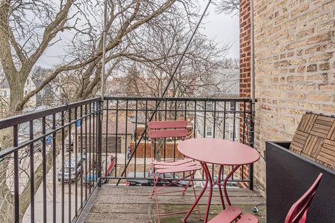 Tiny photo for 3435 W Sunnyside Avenue #3W, Chicago, IL 60625 (MLS # 12605787)