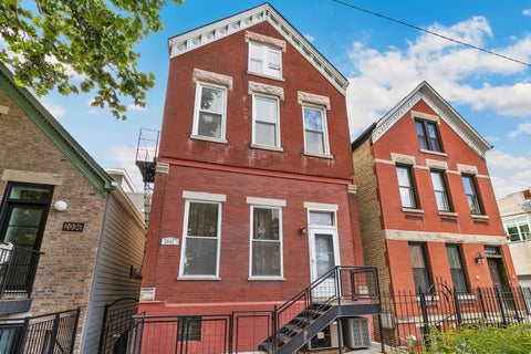 Photo of 2042 N Winchester Avenue #2E, Chicago, IL 60614 (MLS # 12787211)